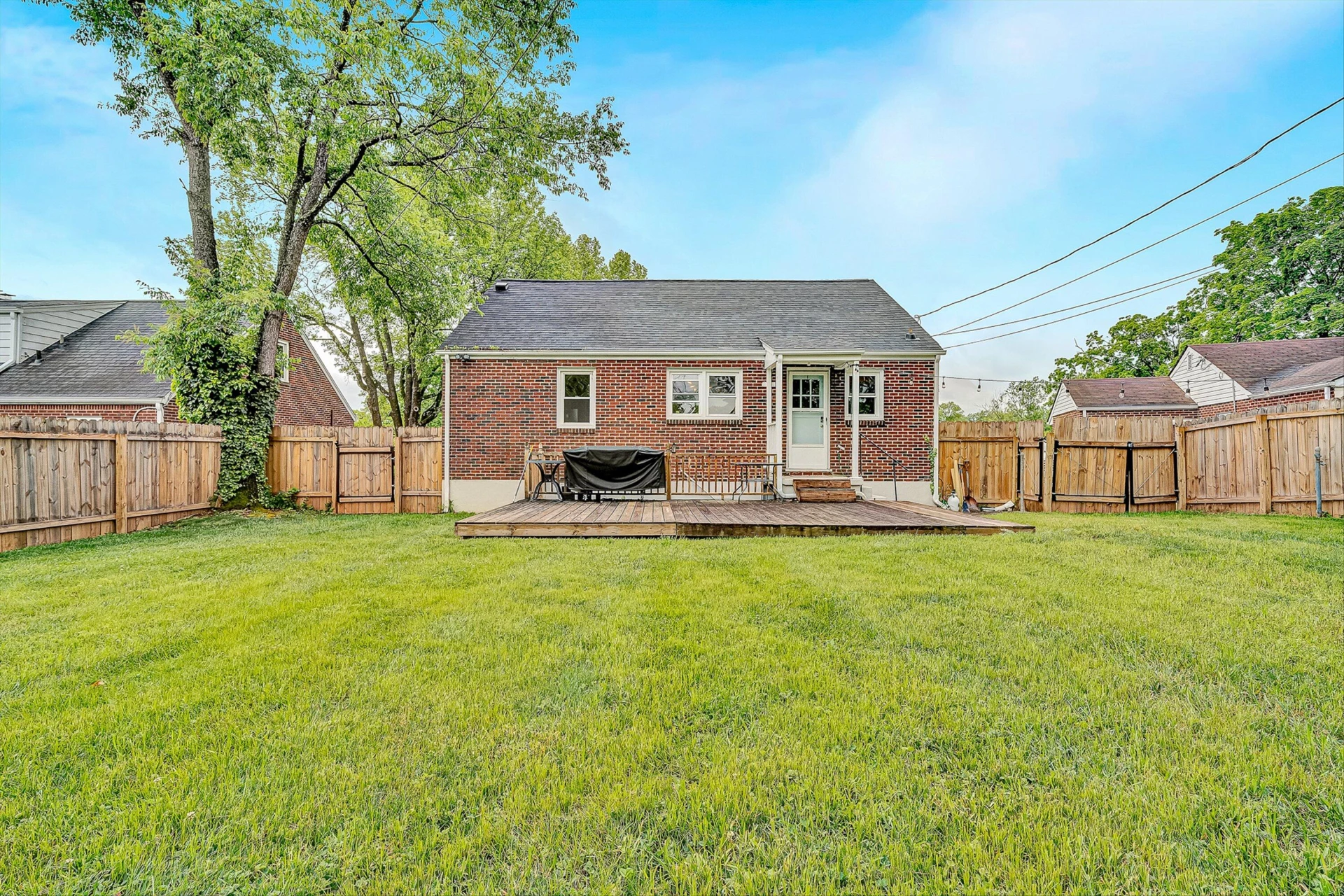 2774 Derwent DR SW - Photo 34