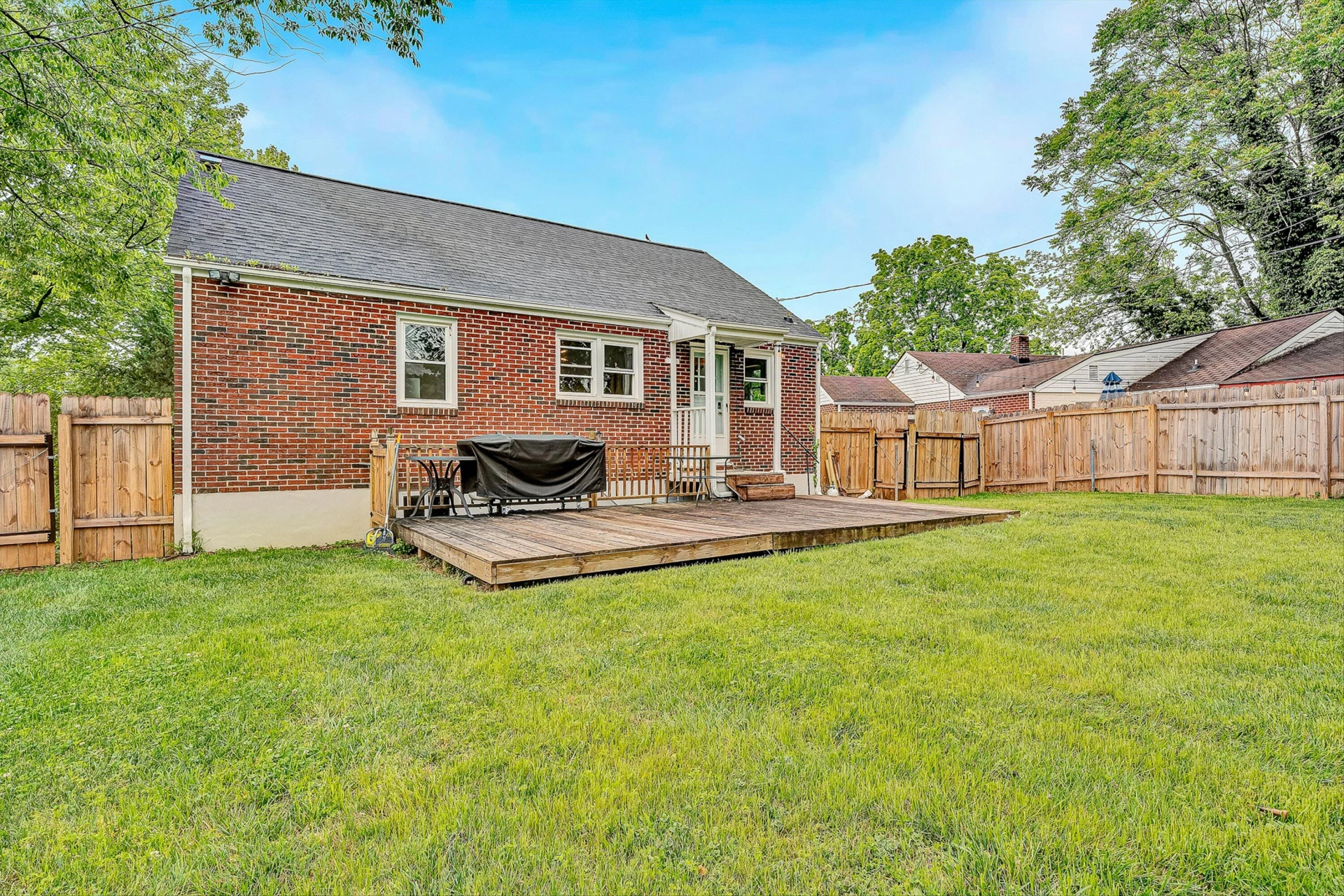 2774 Derwent DR SW - Photo 35