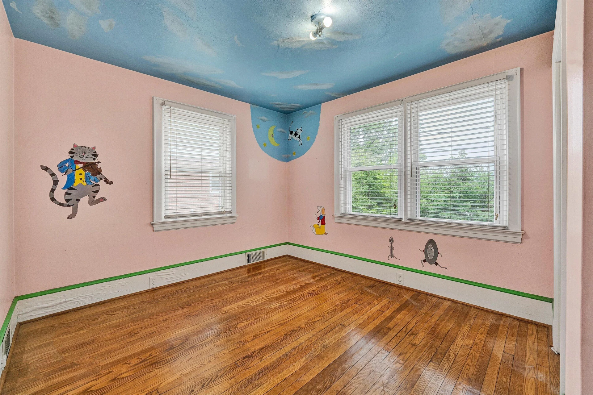 114 W CHURCH ST - Photo 20