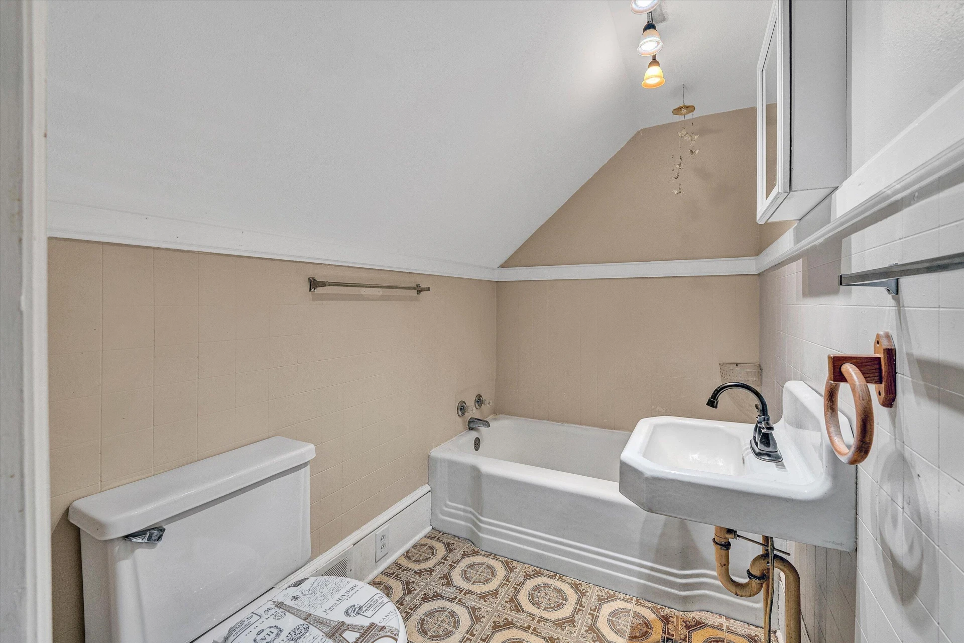 114 W CHURCH ST - Photo 25