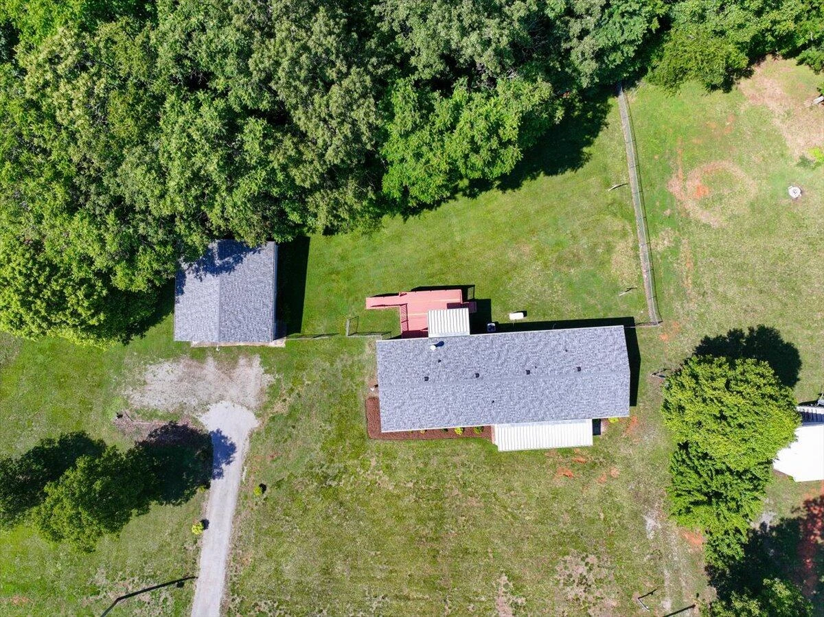 1296 Hayward DR - Photo 21
