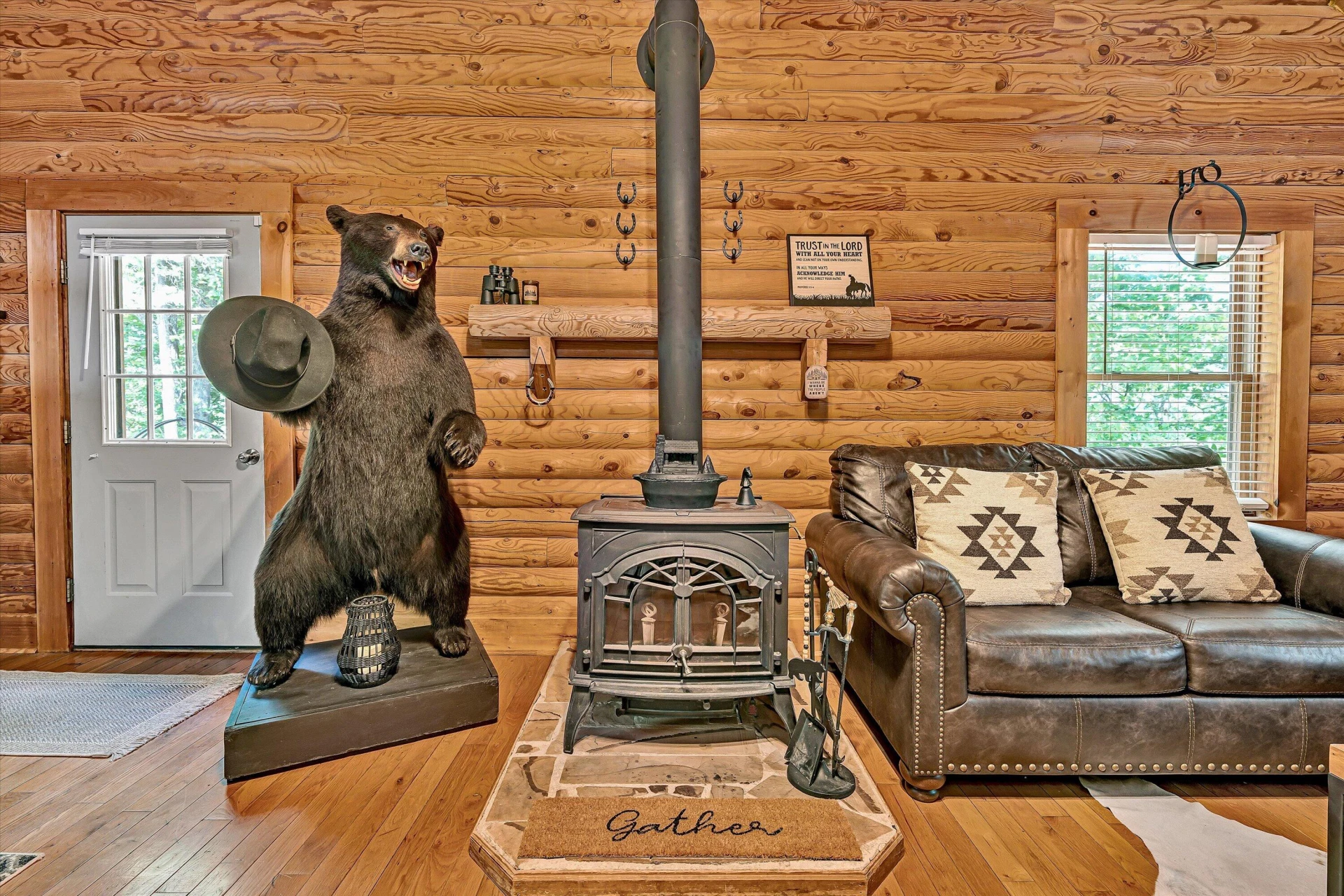 6211 Hillcrest RD - Photo 10