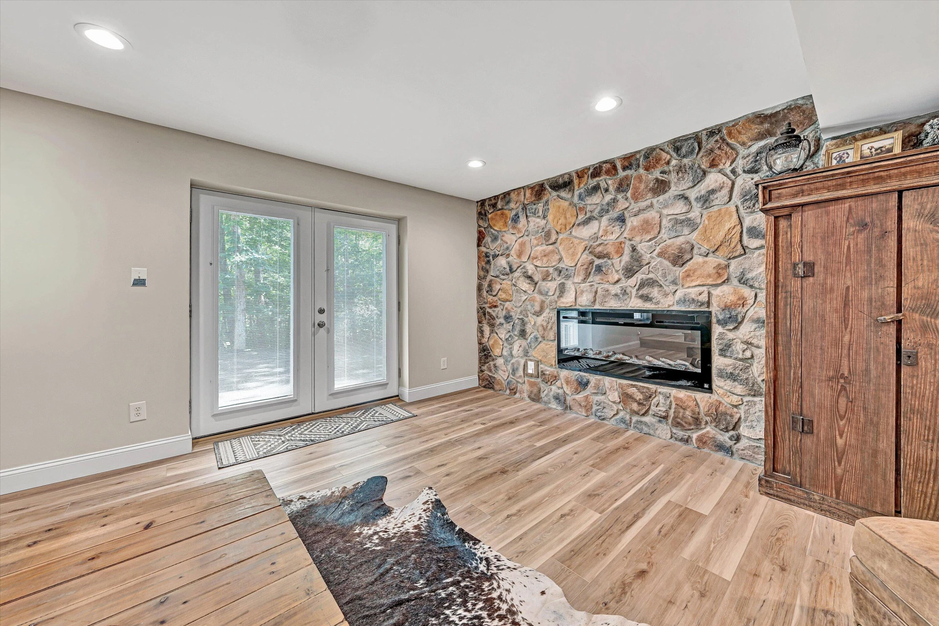 6211 Hillcrest RD - Photo 25