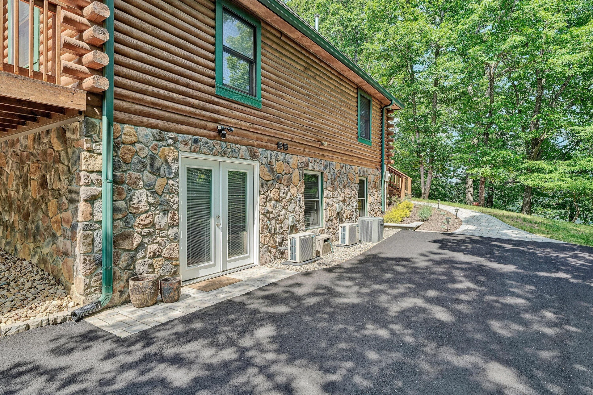 6211 Hillcrest RD - Photo 34