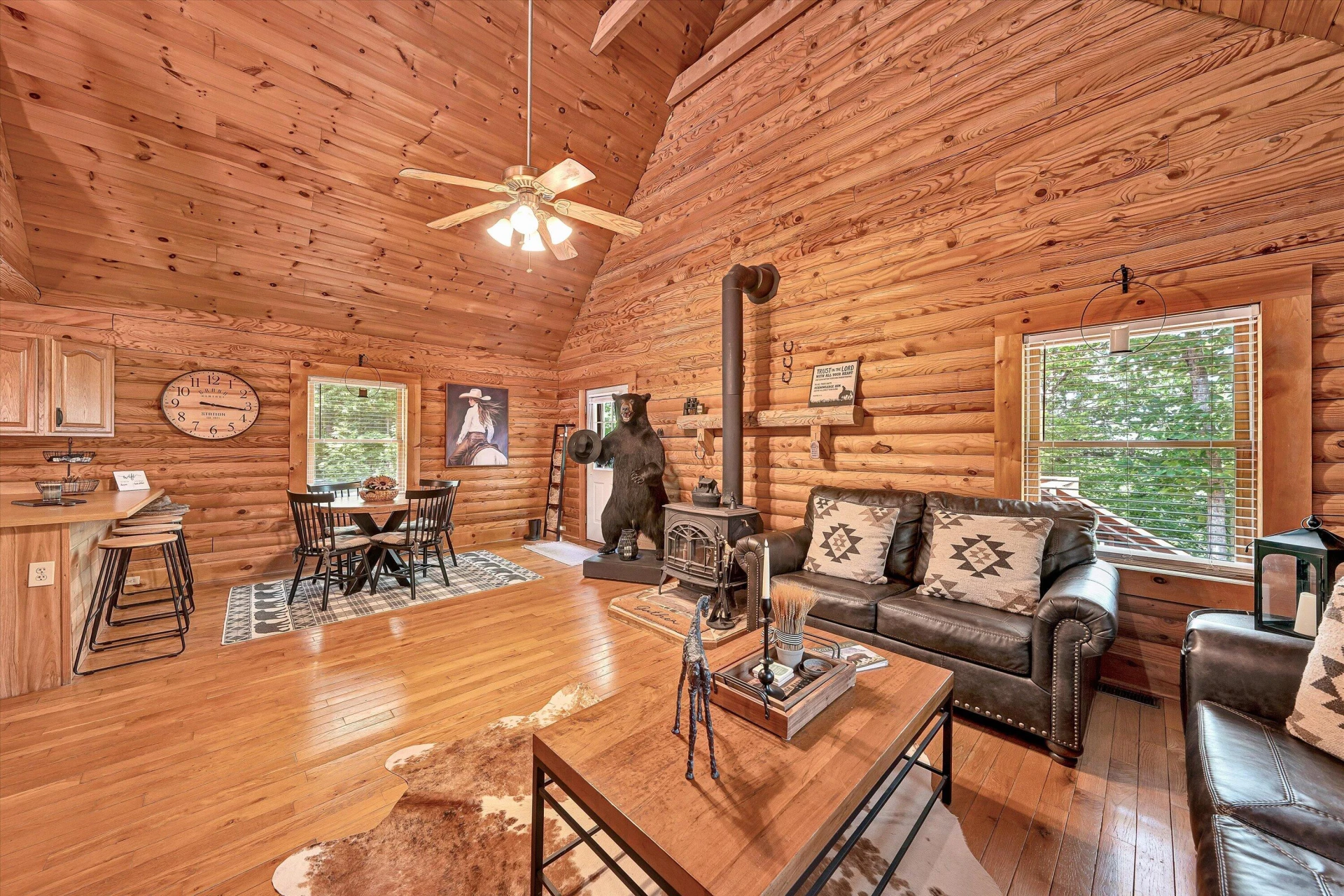 6211 Hillcrest RD - Photo 8