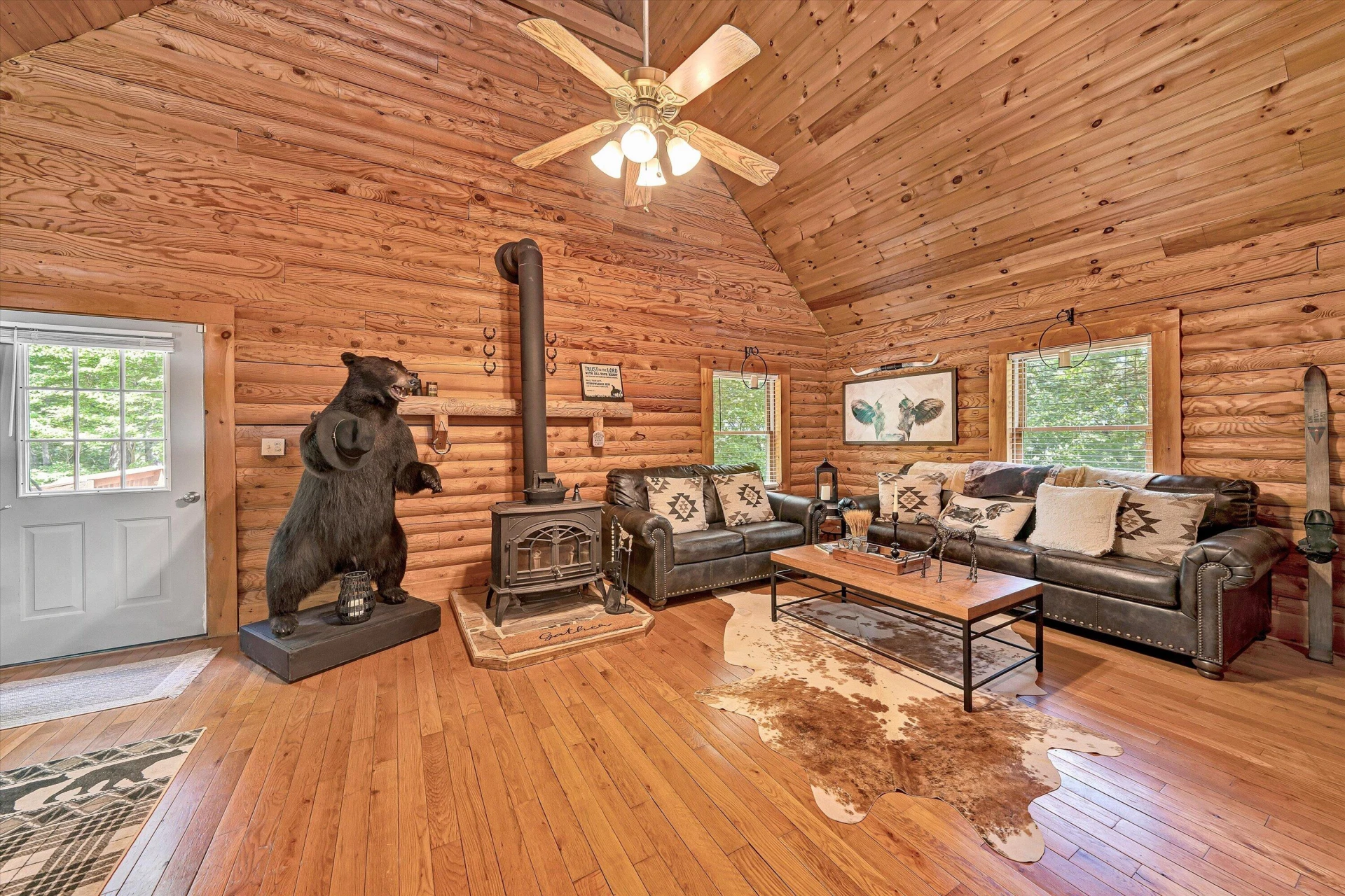 6211 Hillcrest RD - Photo 9