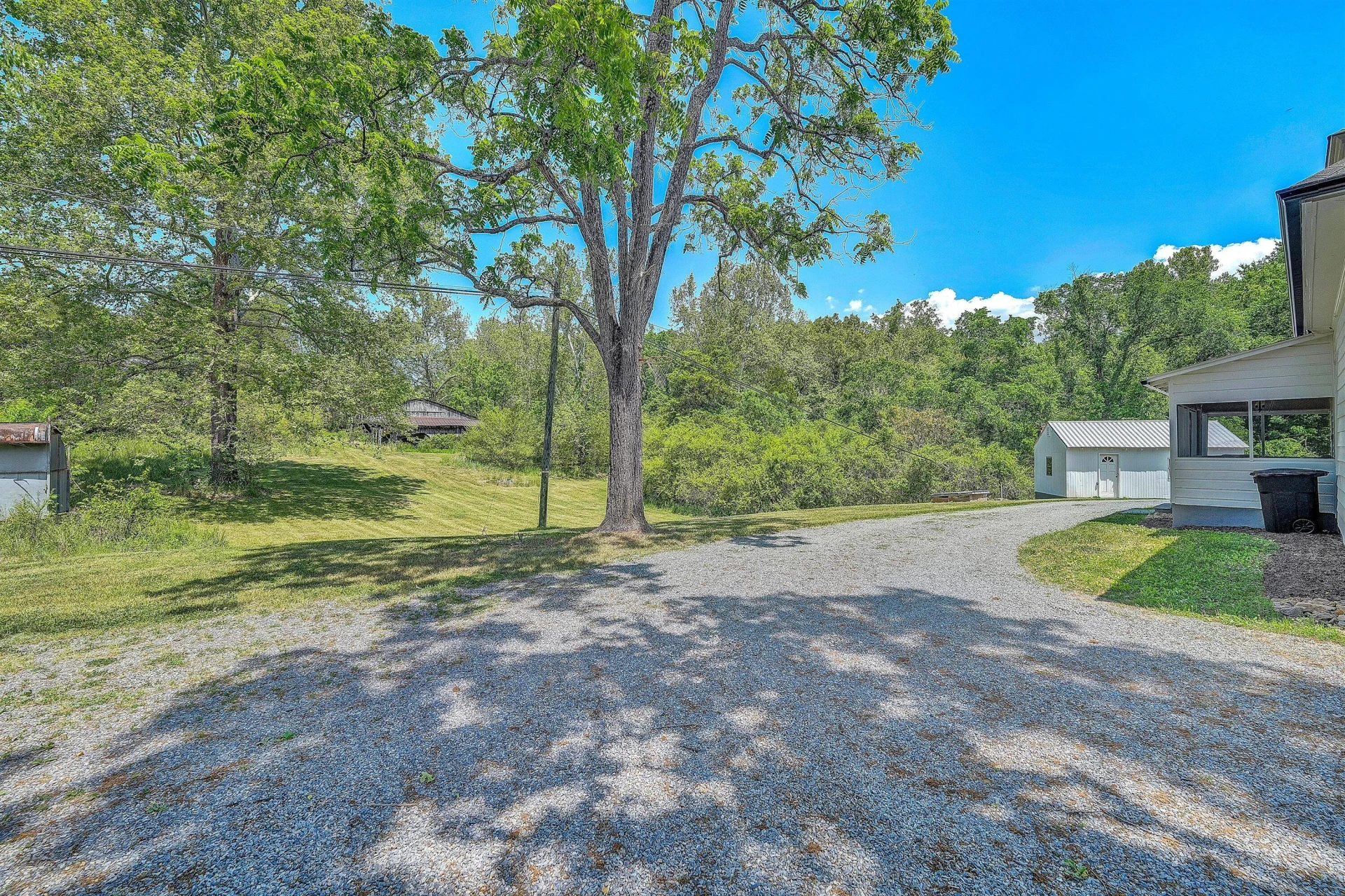26 Barfoot LN - Photo 28