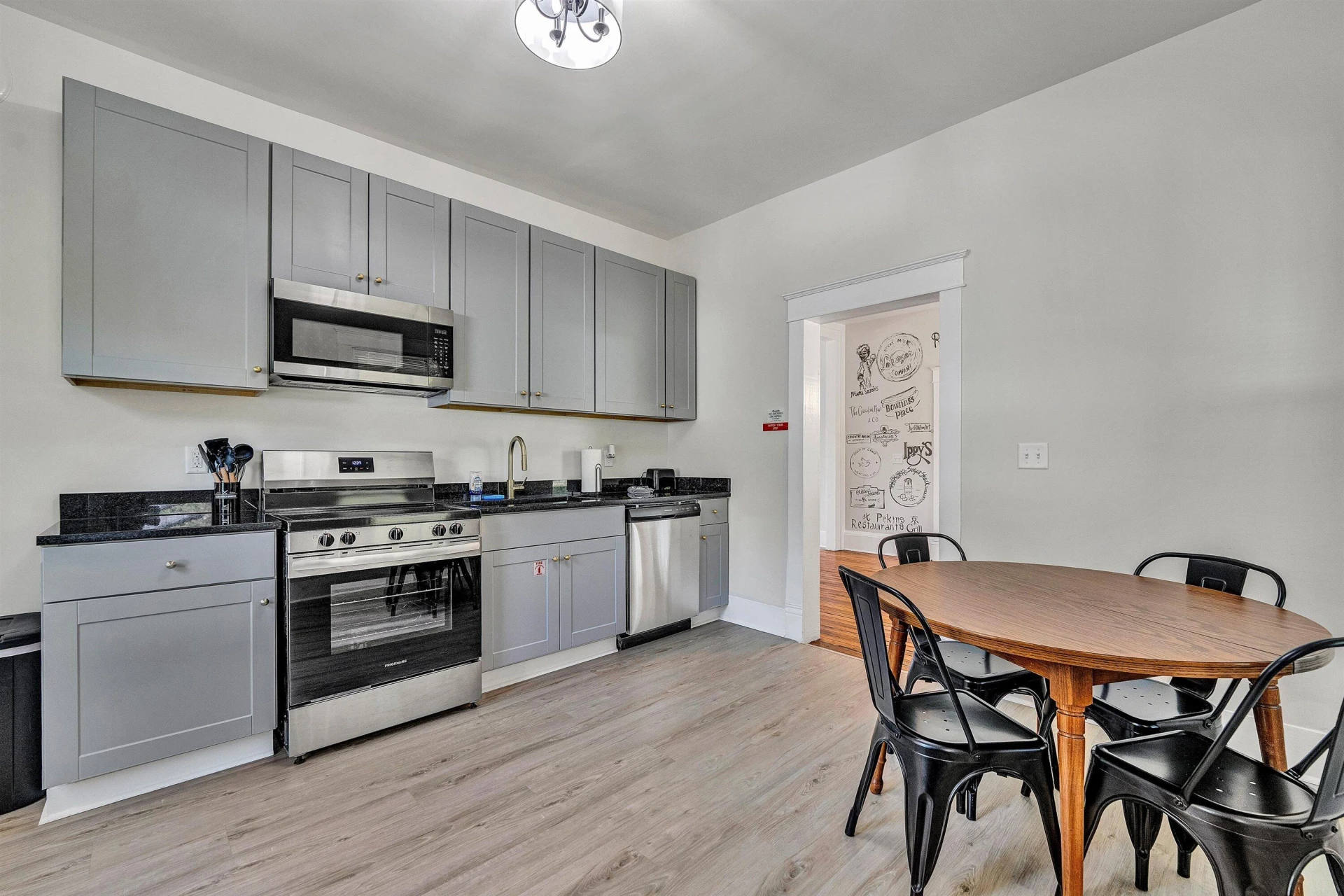 26 Barfoot LN - Photo 7