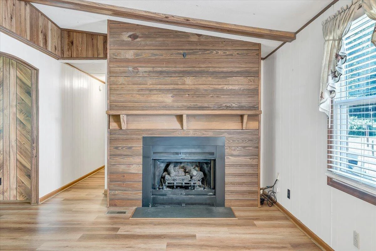 109 Meador LN - Photo 15