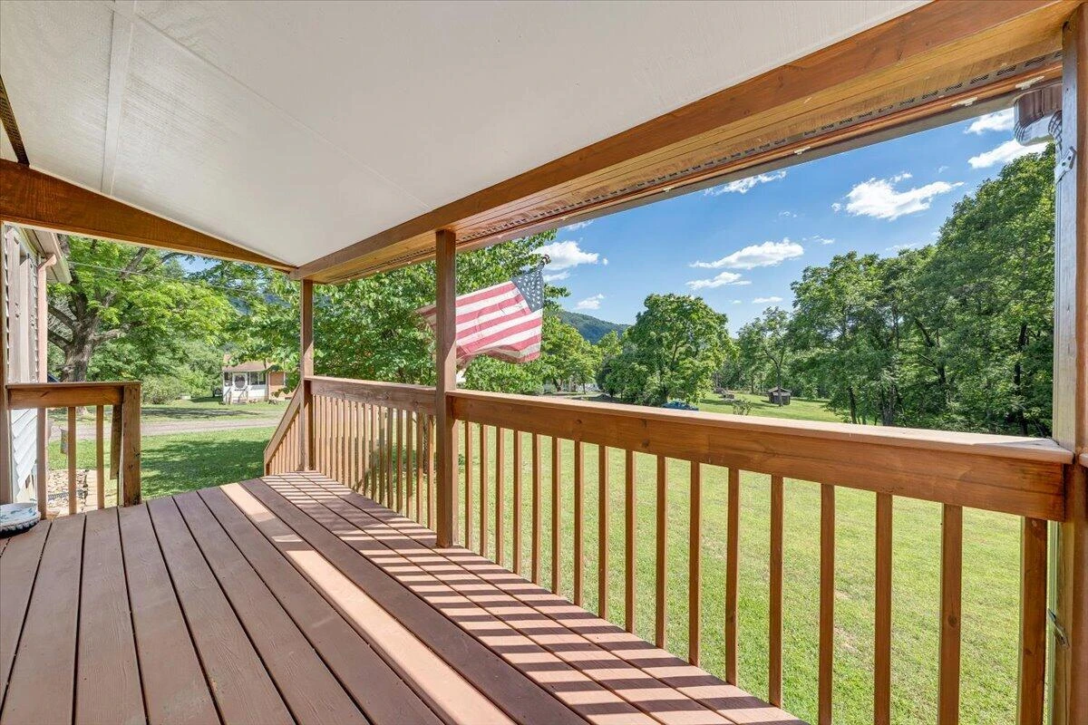 109 Meador LN - Photo 20