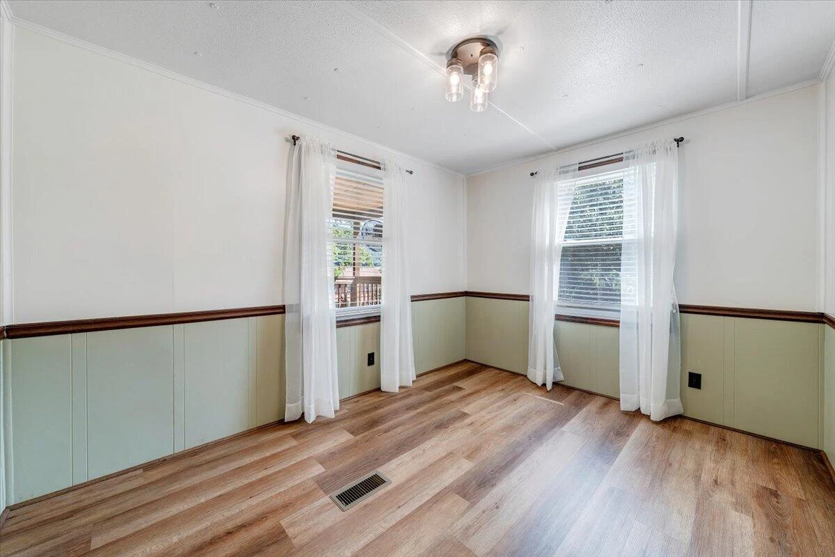 109 Meador LN - Photo 23