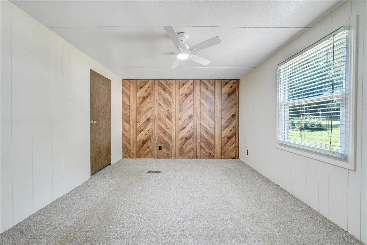 109 Meador LN - Photo 25