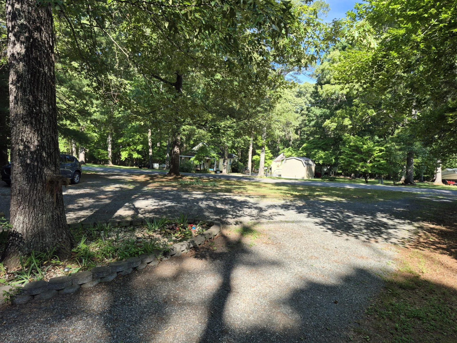 300 Snug Harbor TRL - Photo 2