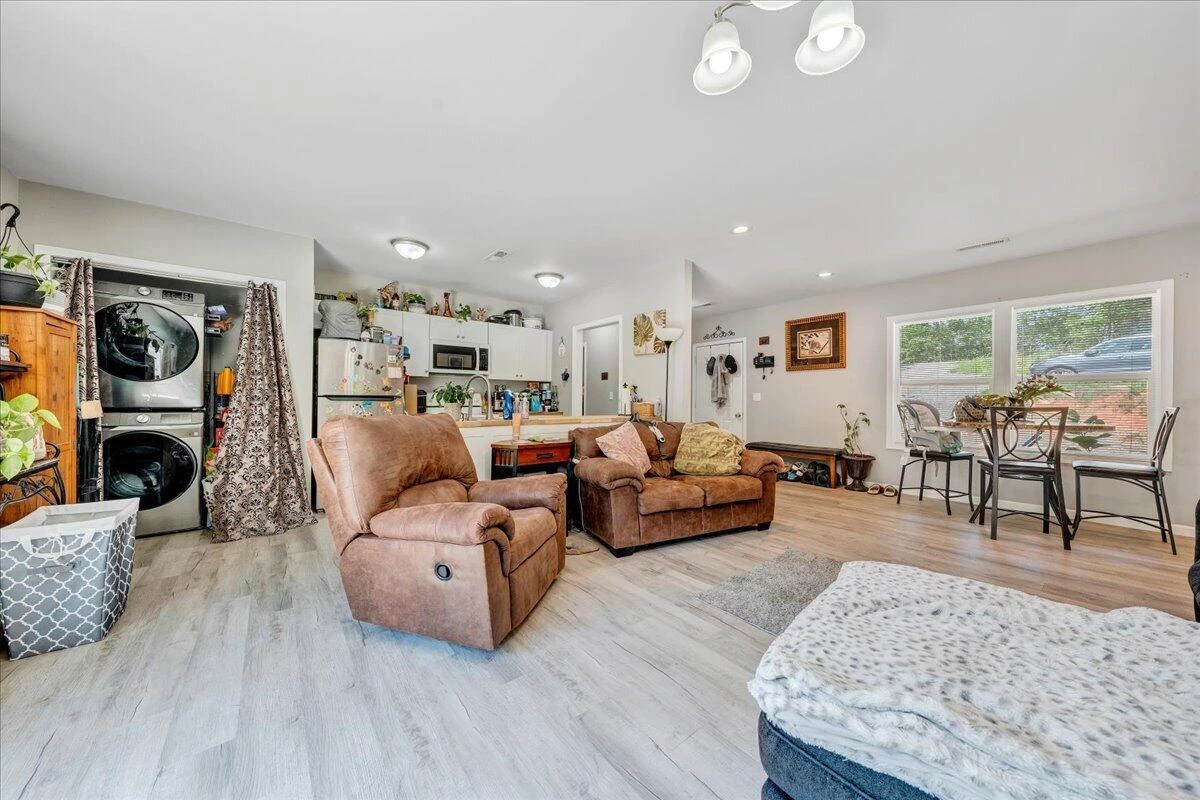 6427 Fork Mountain RD - Photo 7