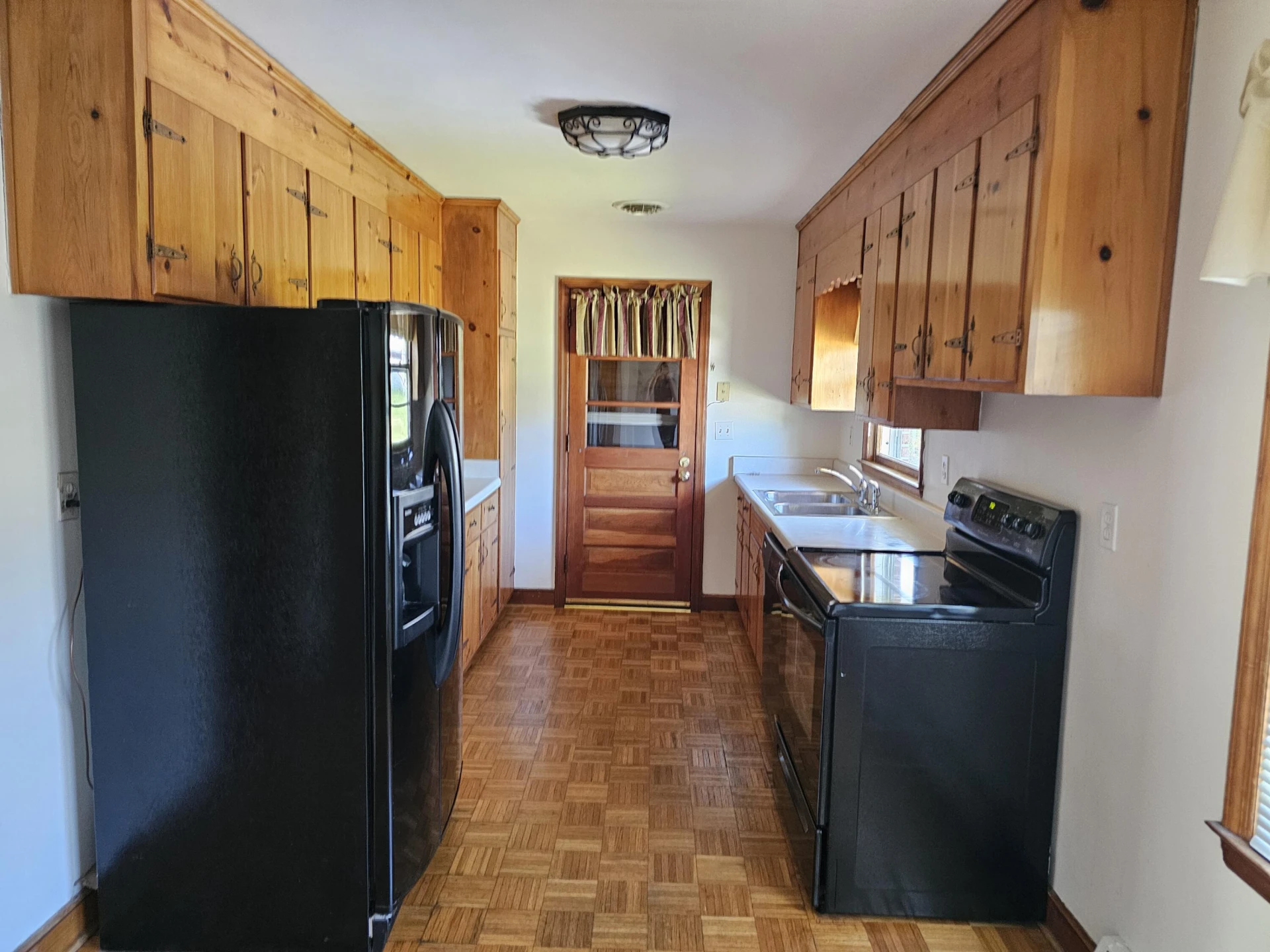 950 McHenry AVE NE - Photo 3