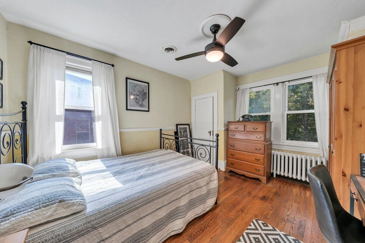 1709 Brandon AVE SW - Photo 10
