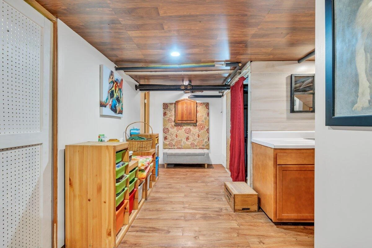 1709 Brandon AVE SW - Photo 21