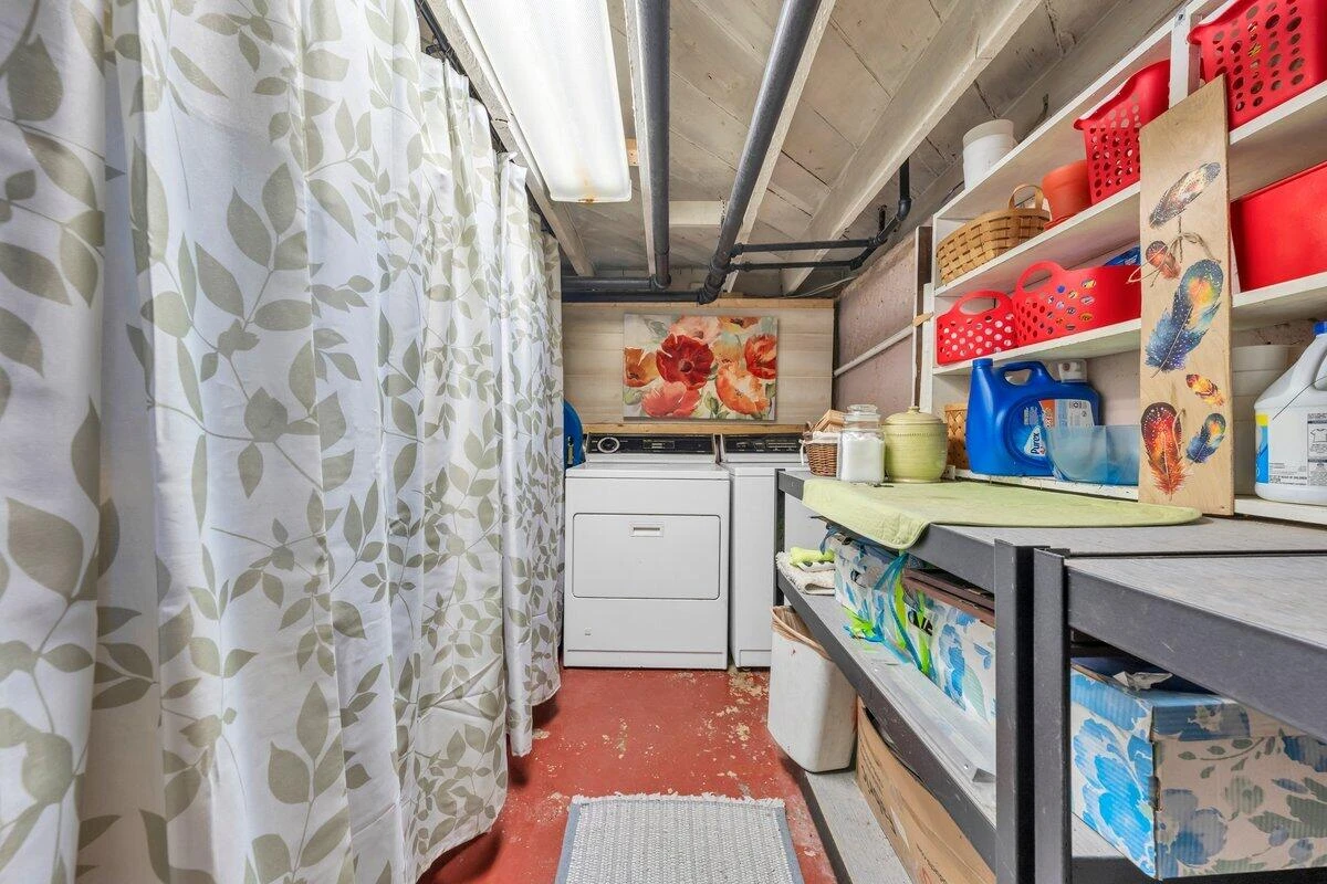 1709 Brandon AVE SW - Photo 23
