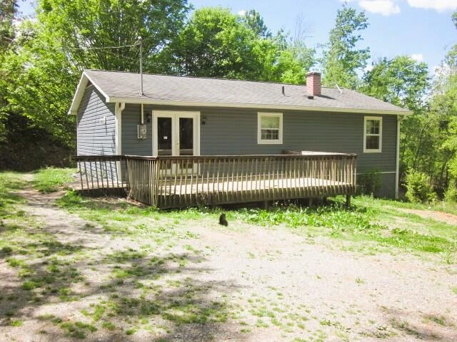 5574 PROVIDENCE CHURCH RD - Photo 2
