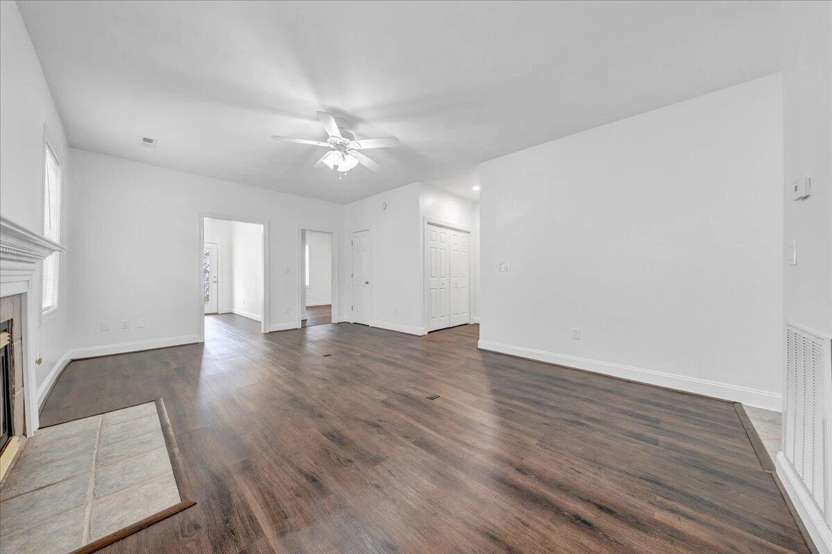 5025 Country Cottage LN - Photo 17