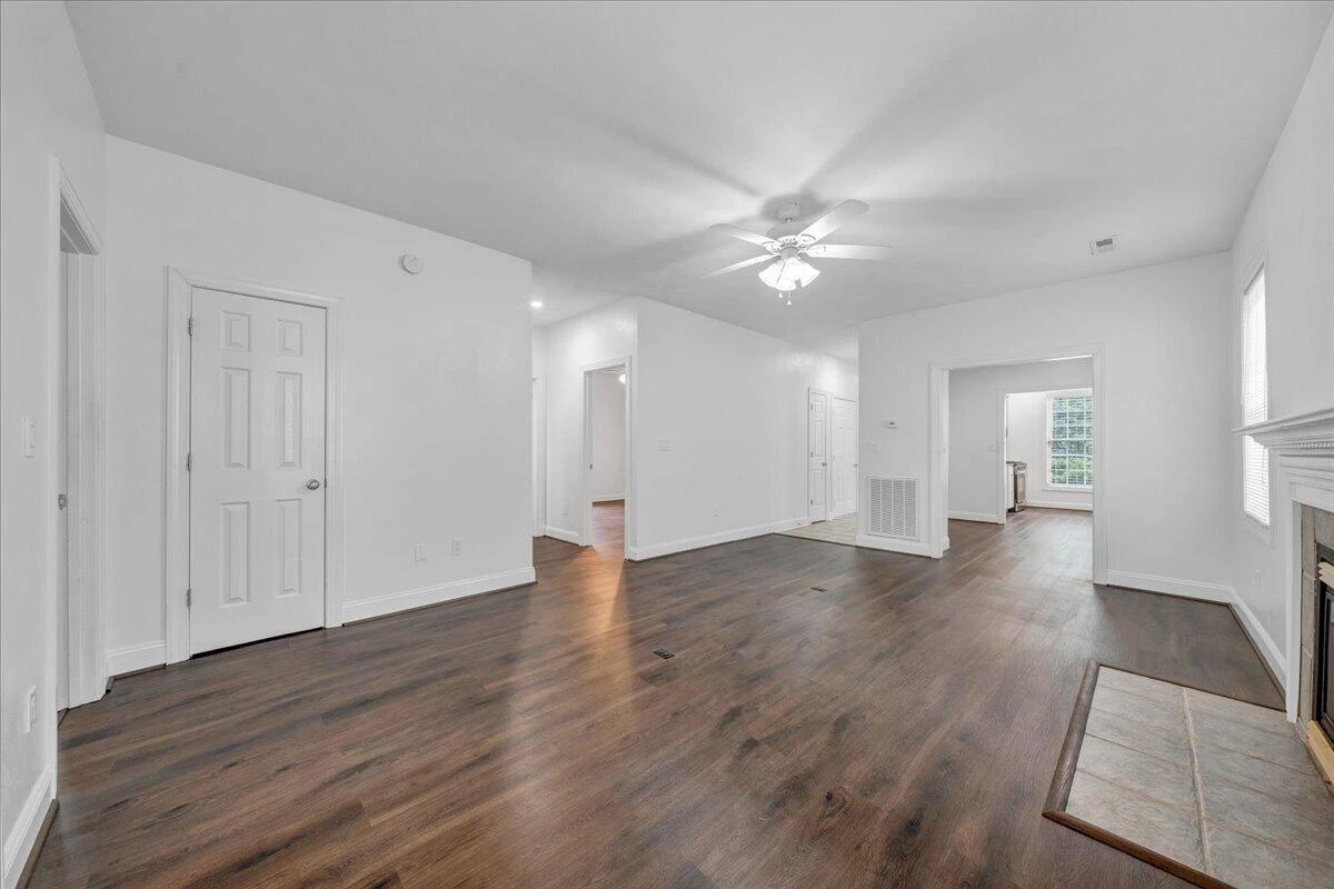 5025 Country Cottage LN - Photo 19