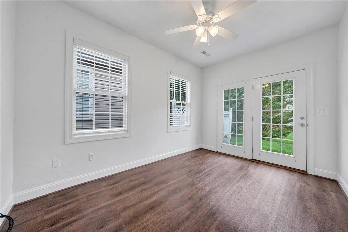 5025 Country Cottage LN - Photo 21