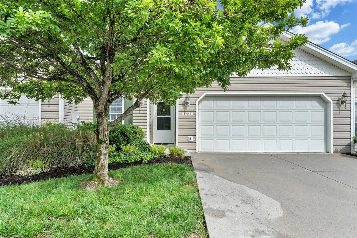 5025 Country Cottage LN - Photo 3