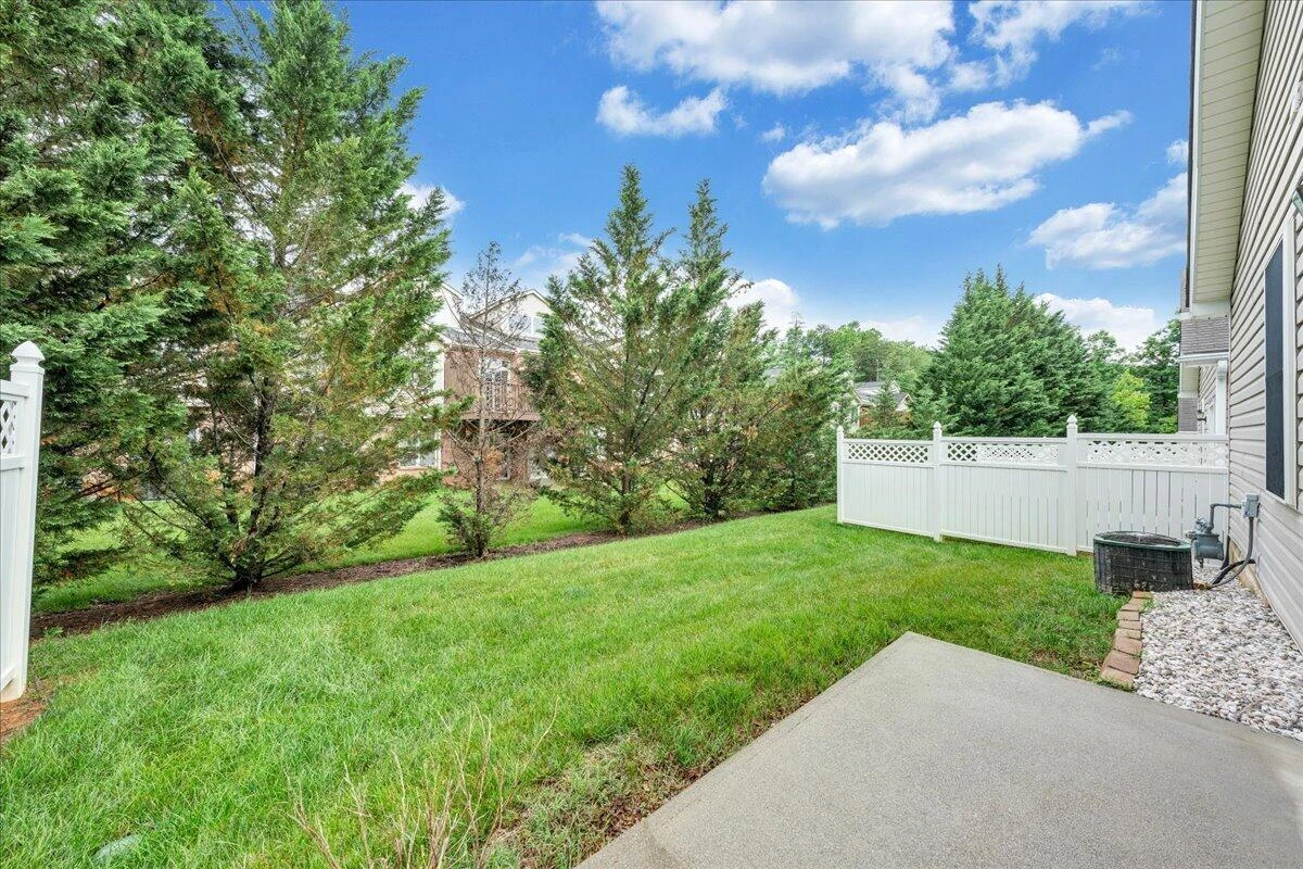 5025 Country Cottage LN - Photo 33