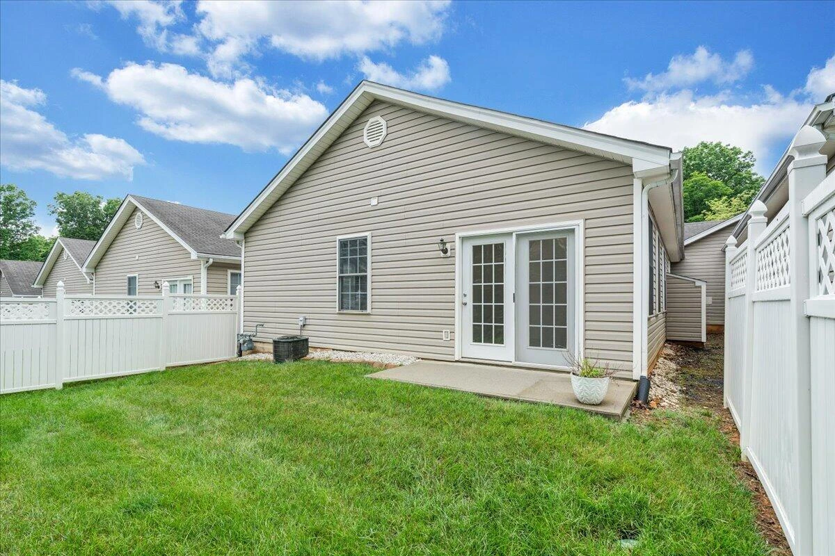 5025 Country Cottage LN - Photo 34