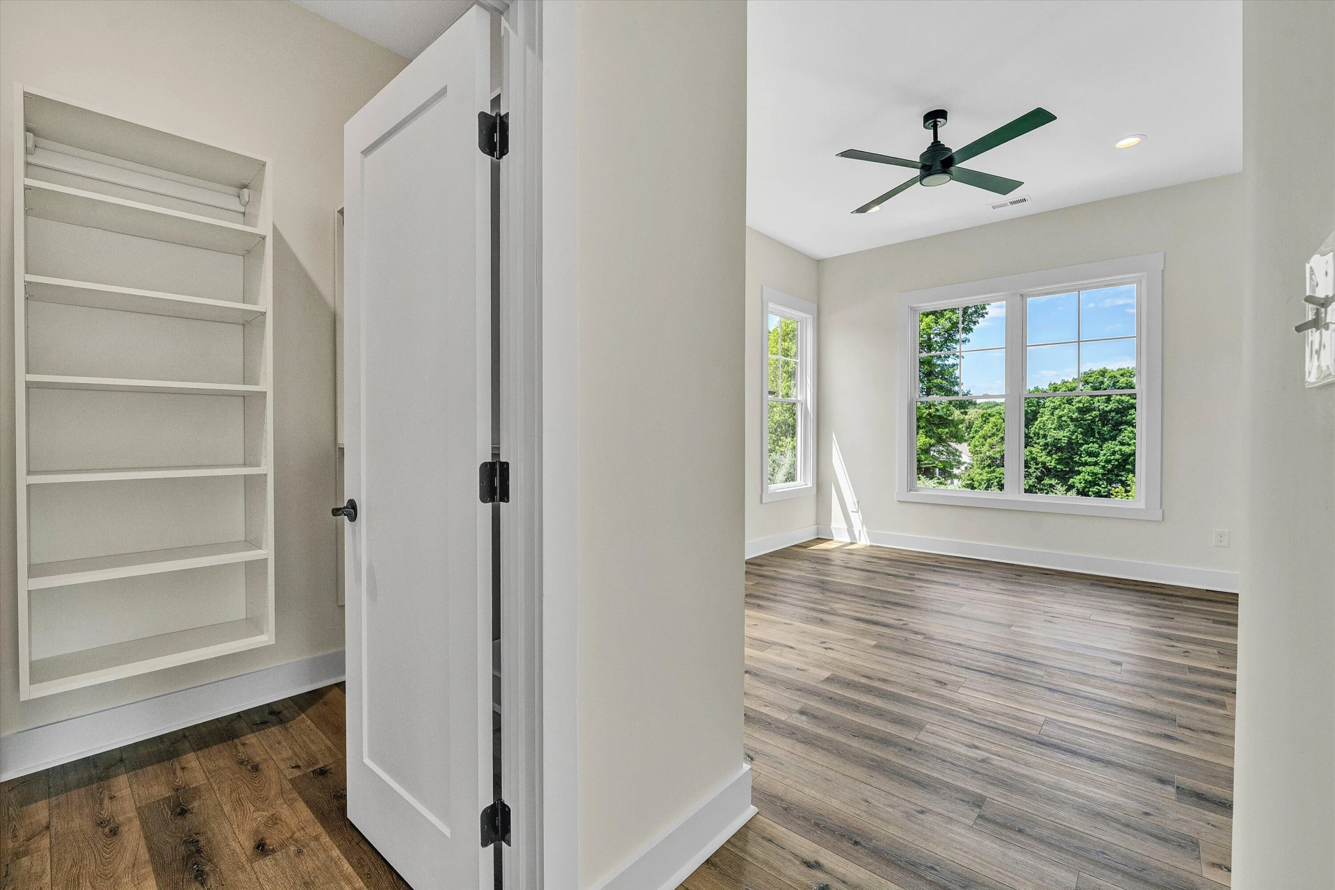 115 Retreat LN - Photo 15