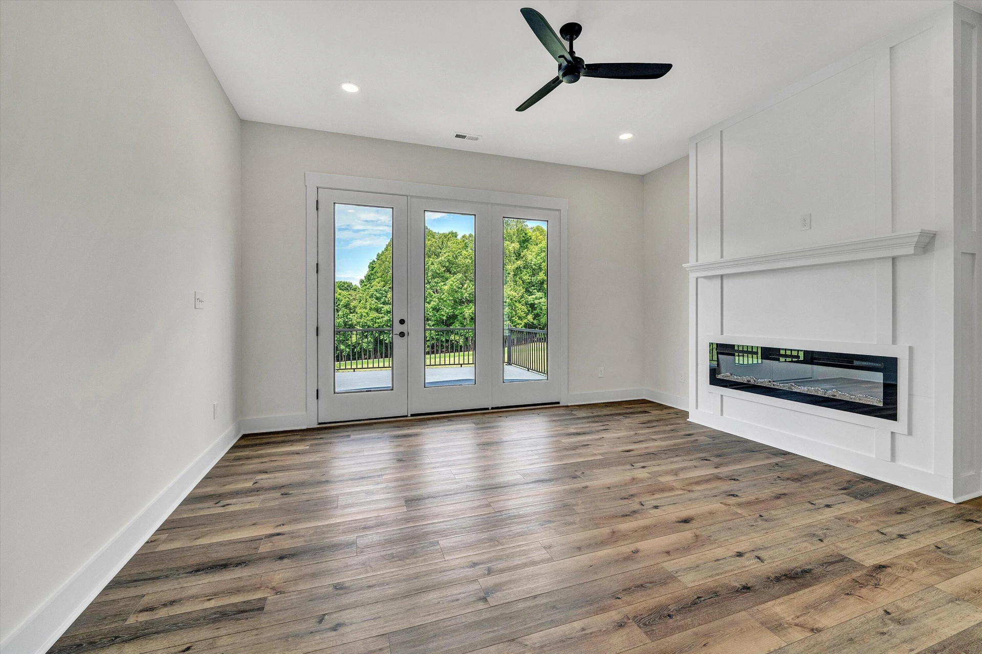 115 Retreat LN - Photo 9