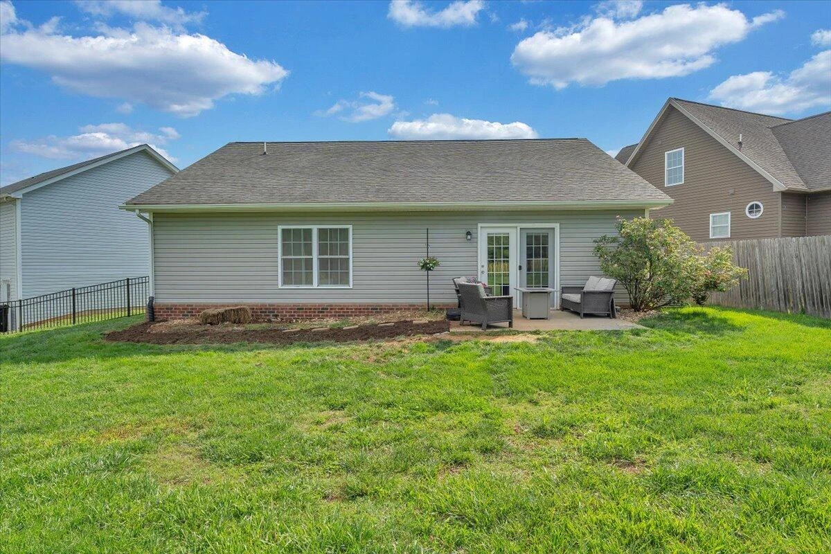 2725 Paddington Station LN - Photo 29
