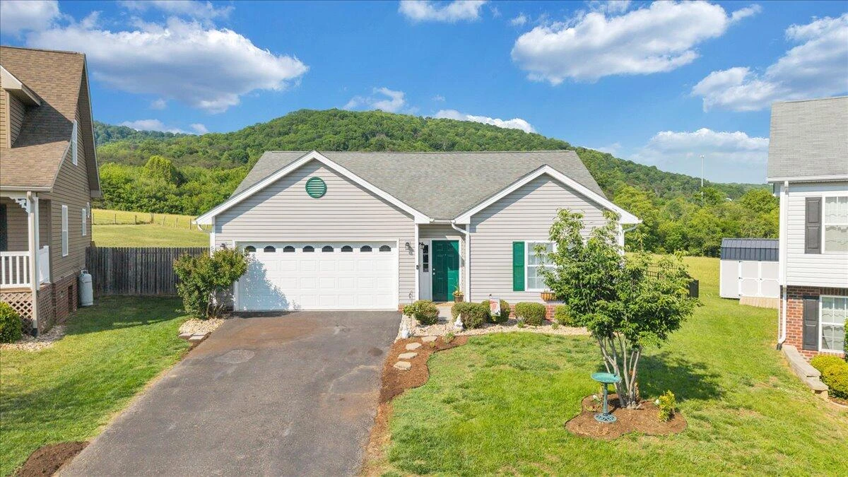 2725 Paddington Station LN - Photo 43