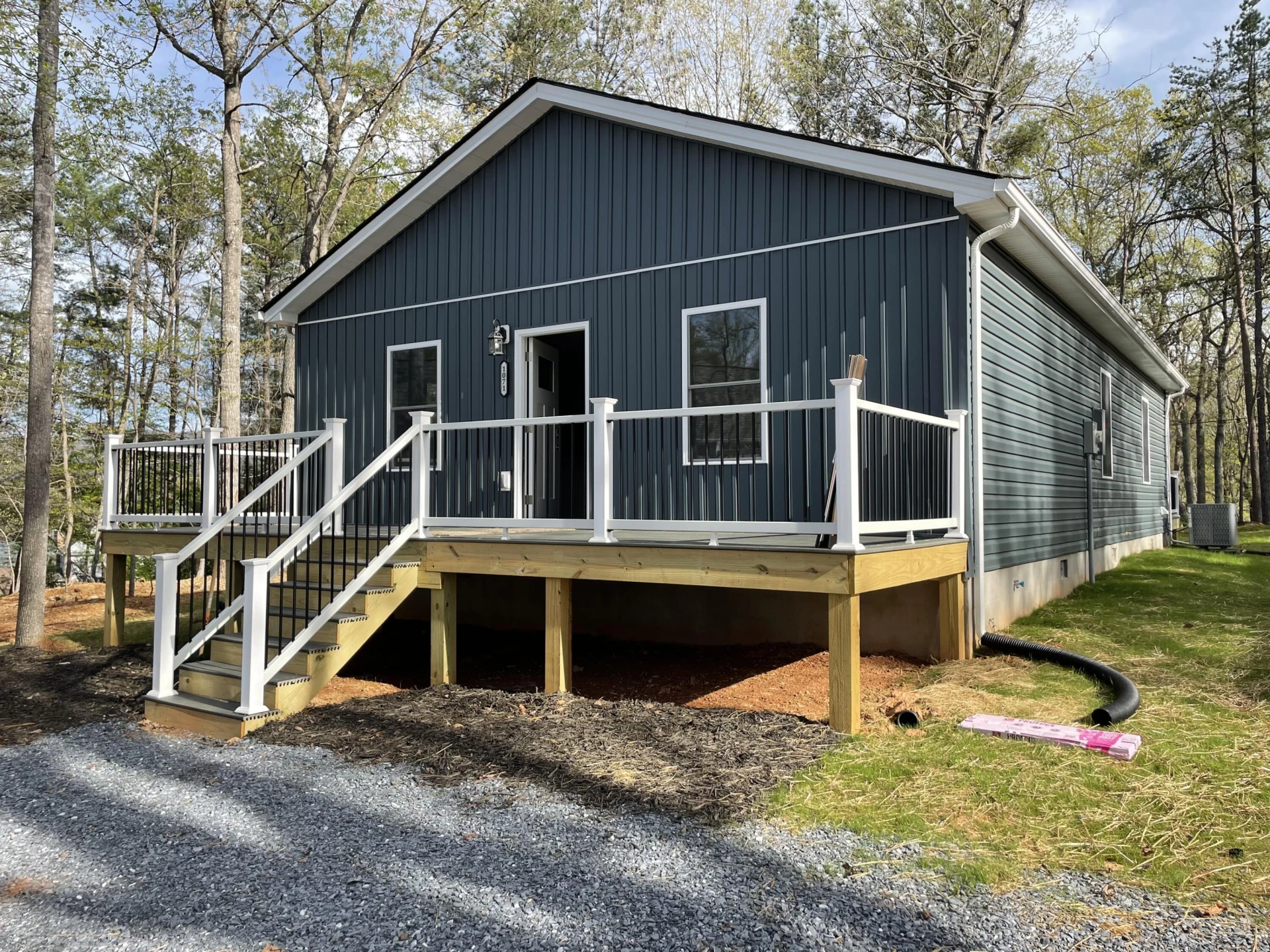1063 Precinct PL - Photo 2