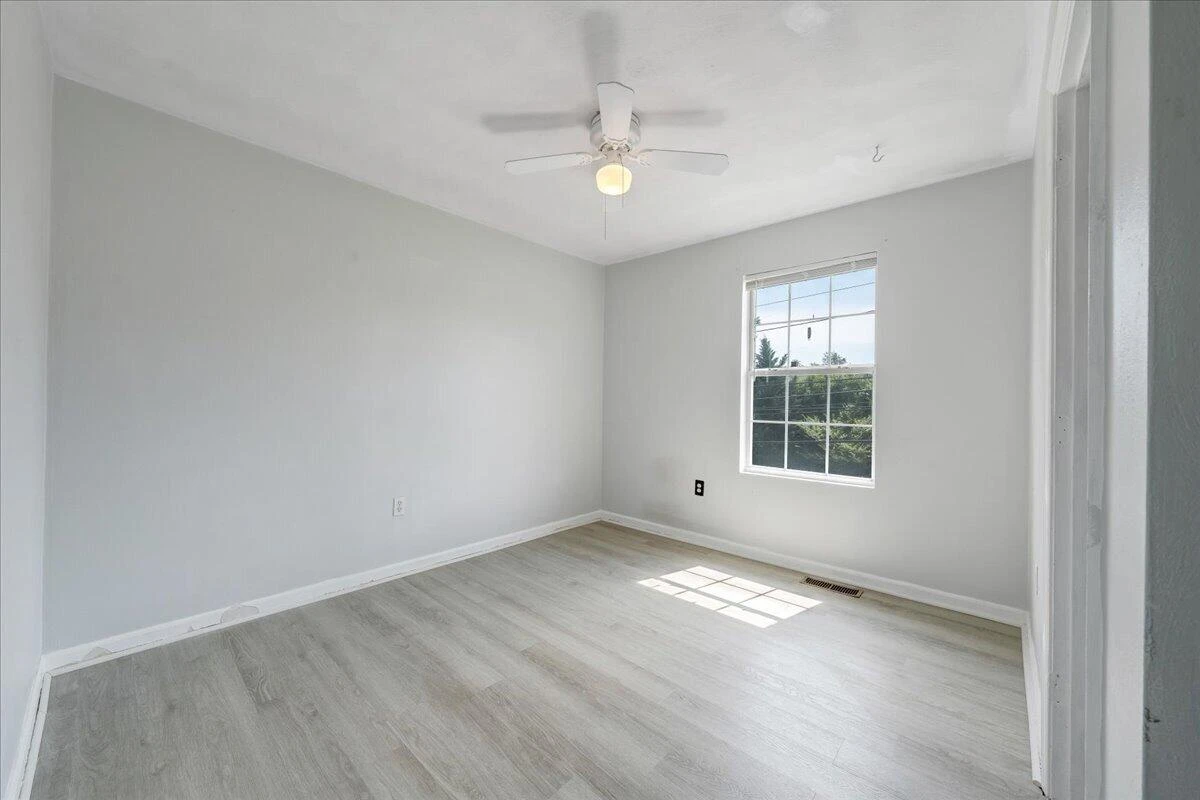 2107 Mill LN - Photo 21