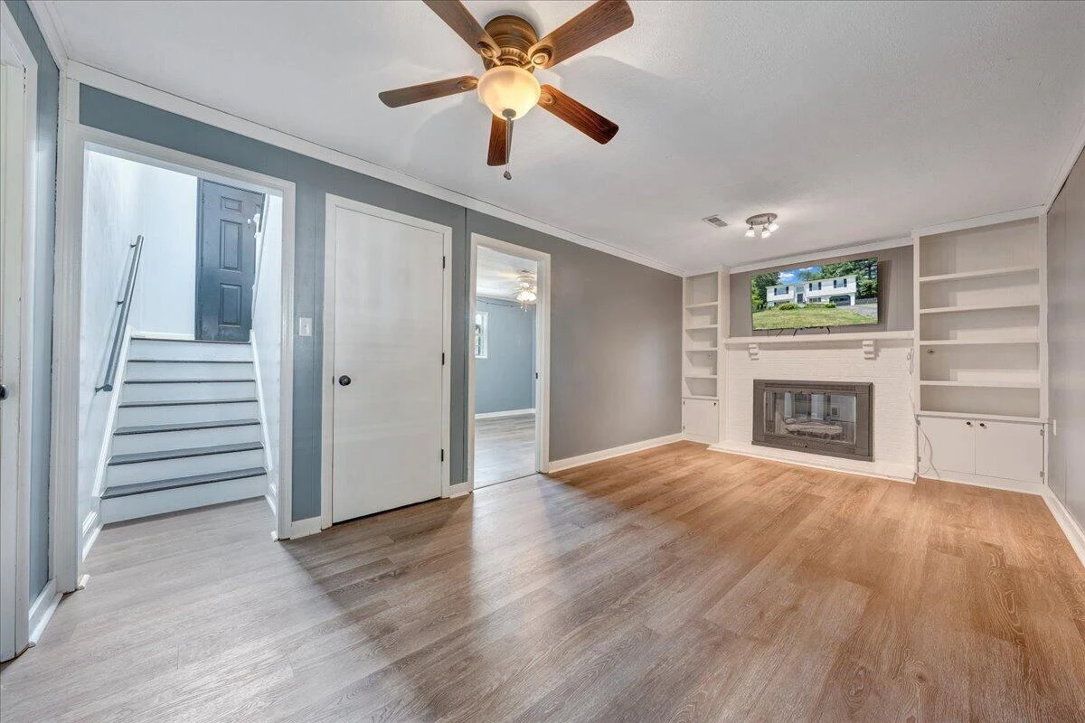 2107 Mill LN - Photo 29