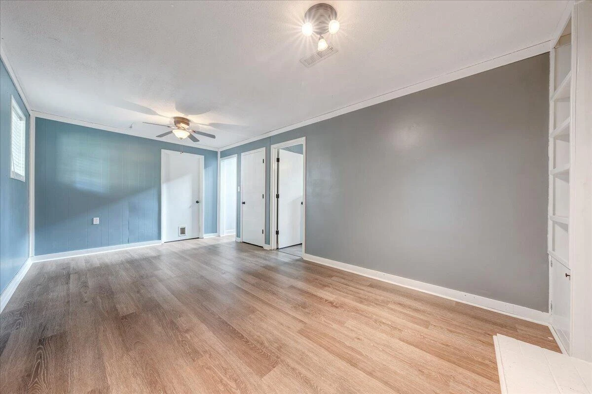 2107 Mill LN - Photo 31