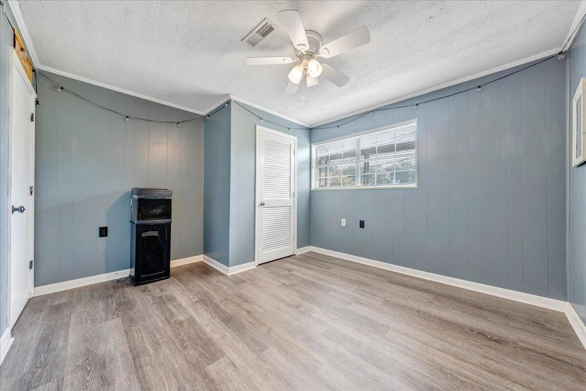 2107 Mill LN - Photo 33