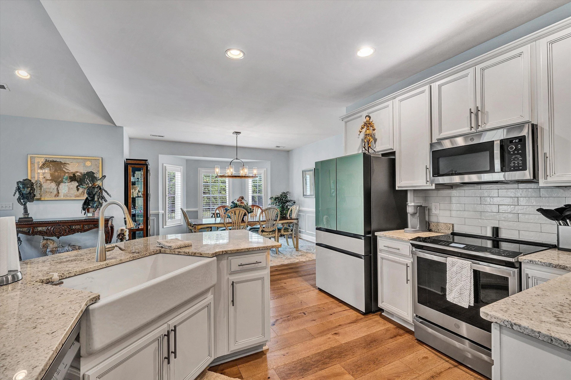 635 Spring Grove DR - Photo 10