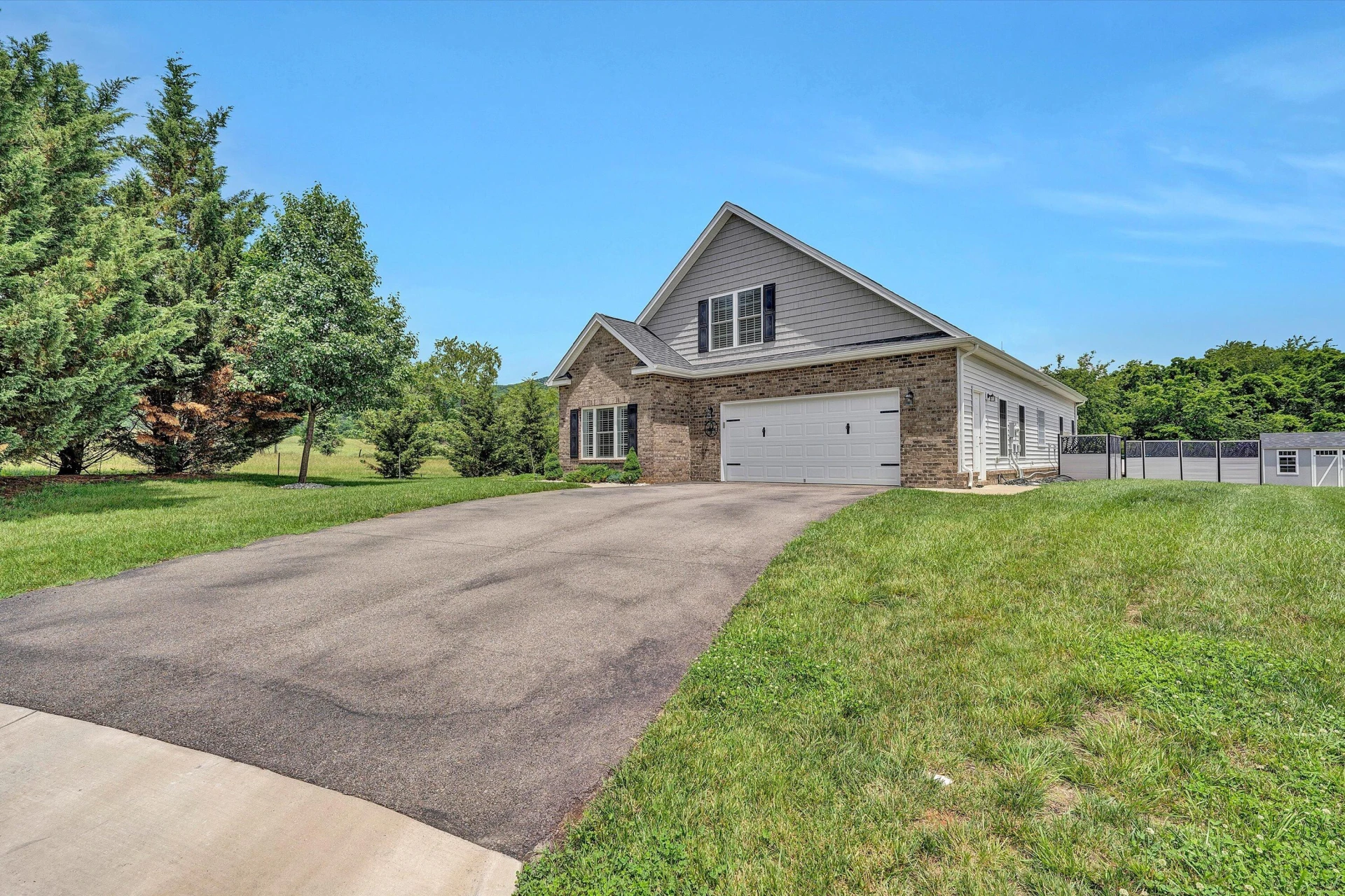 635 Spring Grove DR - Photo 28