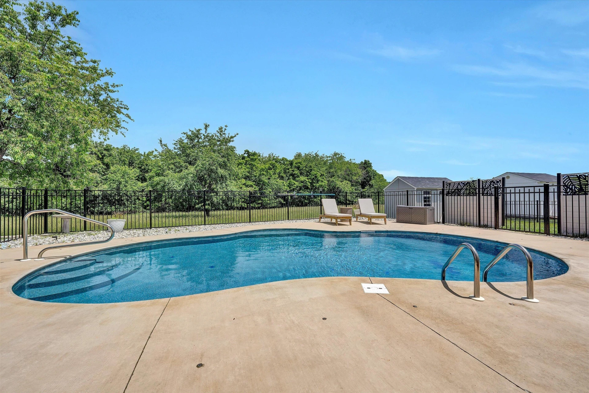 635 Spring Grove DR - Photo 34