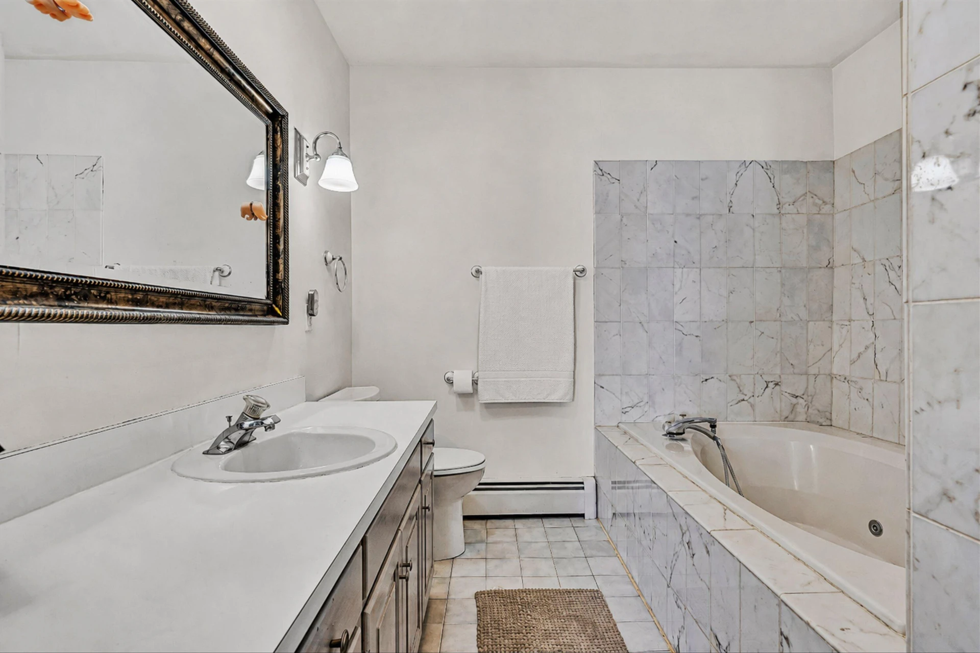 2410 Cornwallis AVE SE - Photo 21