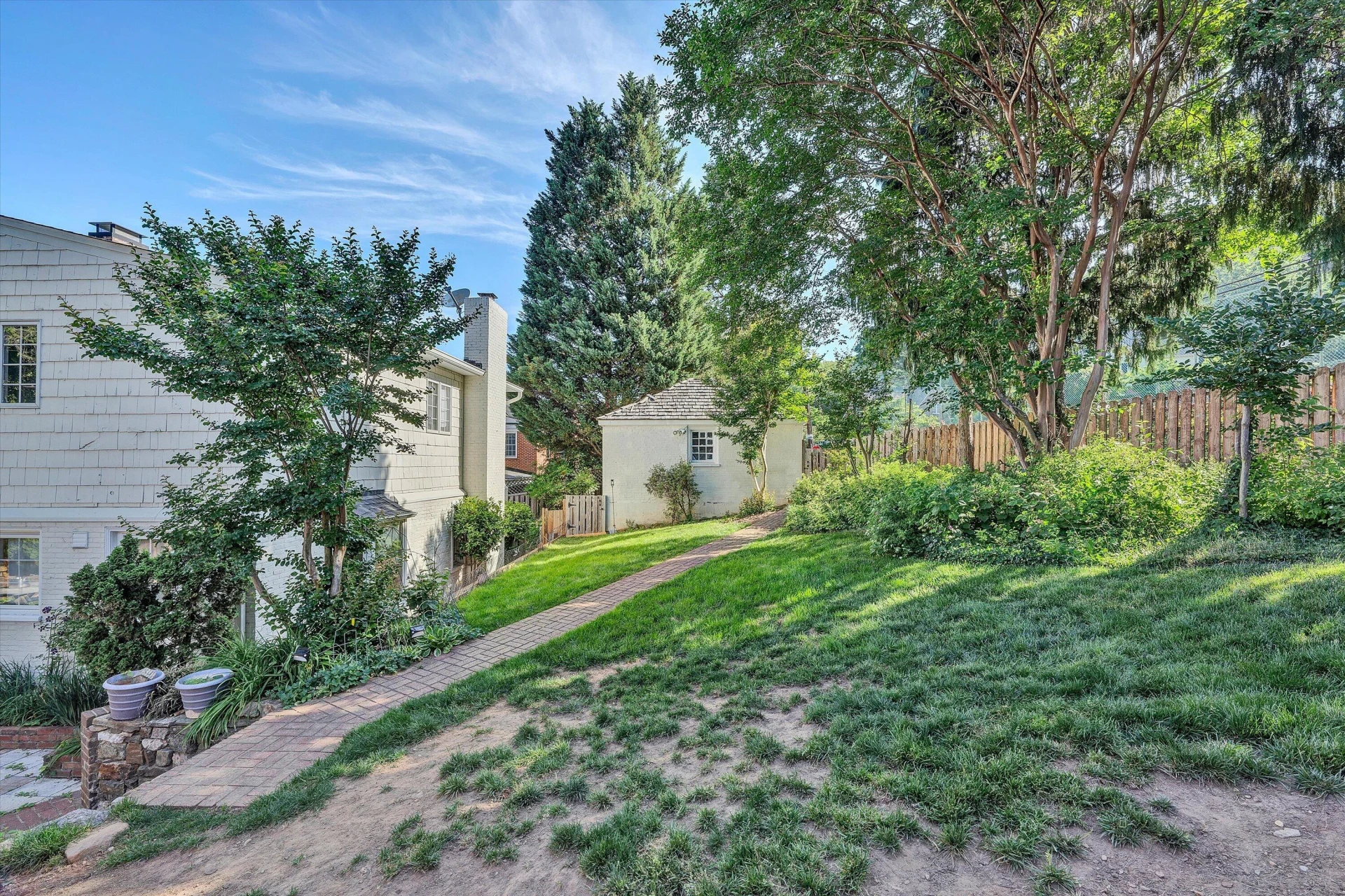 2410 Cornwallis AVE SE - Photo 33