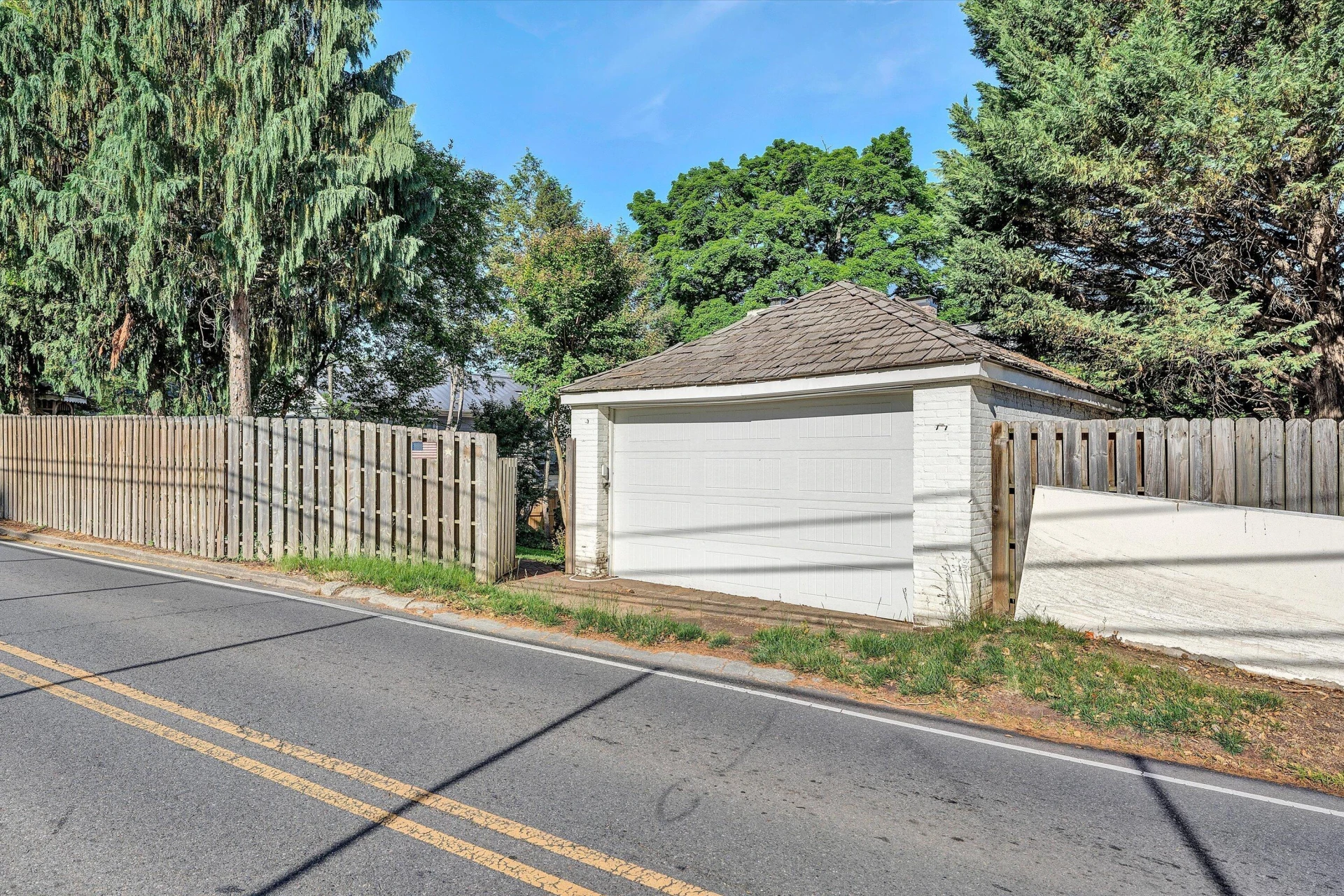 2410 Cornwallis AVE SE - Photo 35