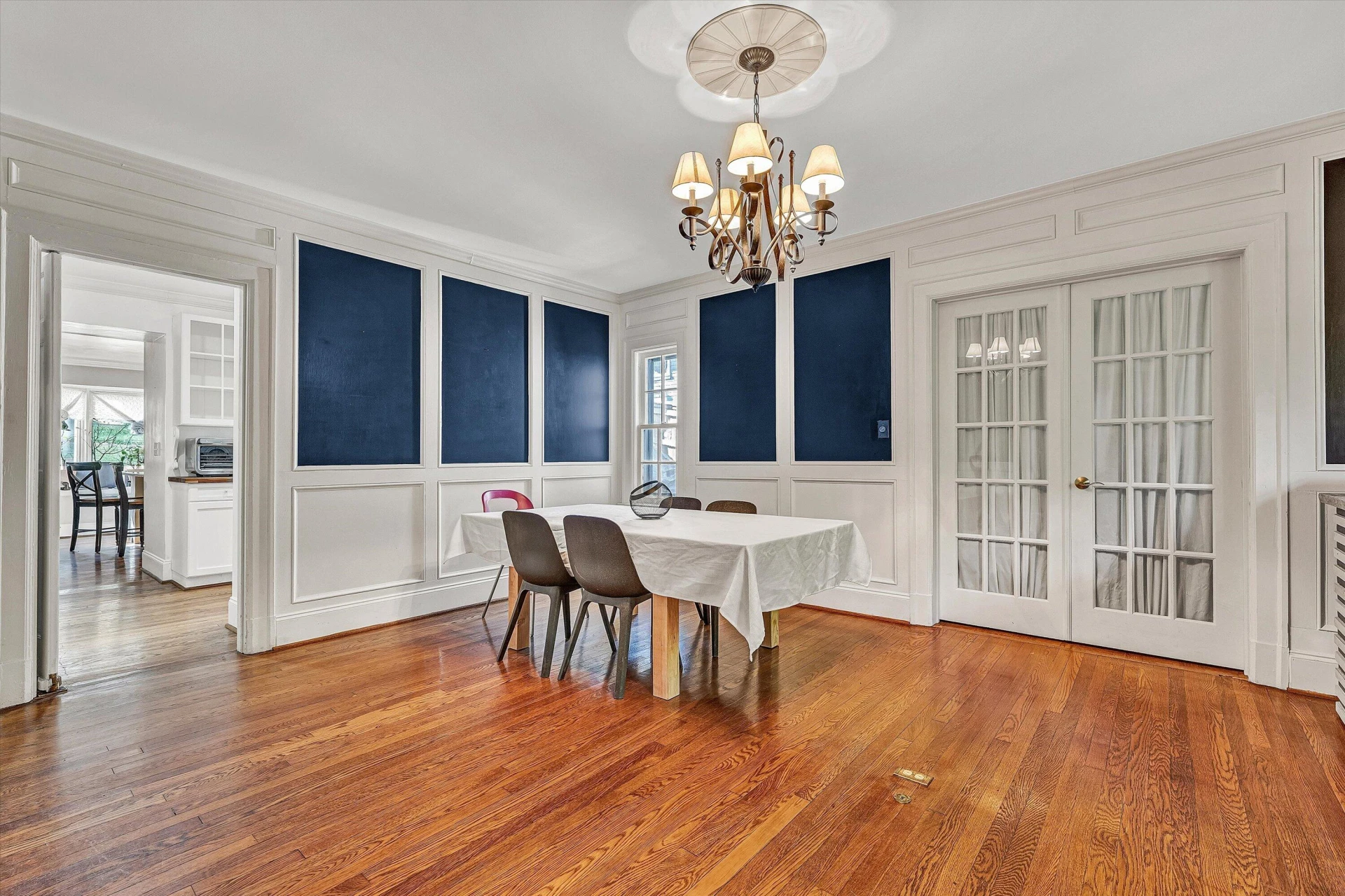 2410 Cornwallis AVE SE - Photo 8