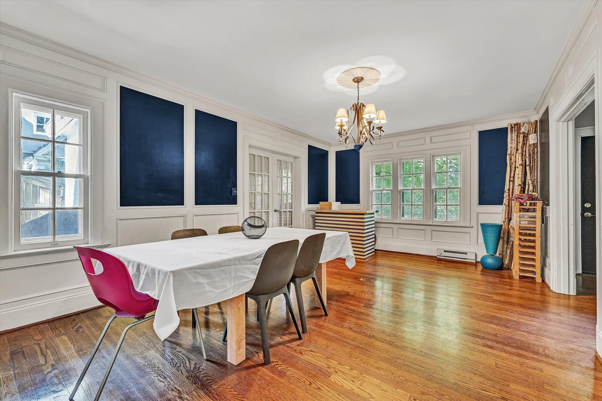 2410 Cornwallis AVE SE - Photo 9