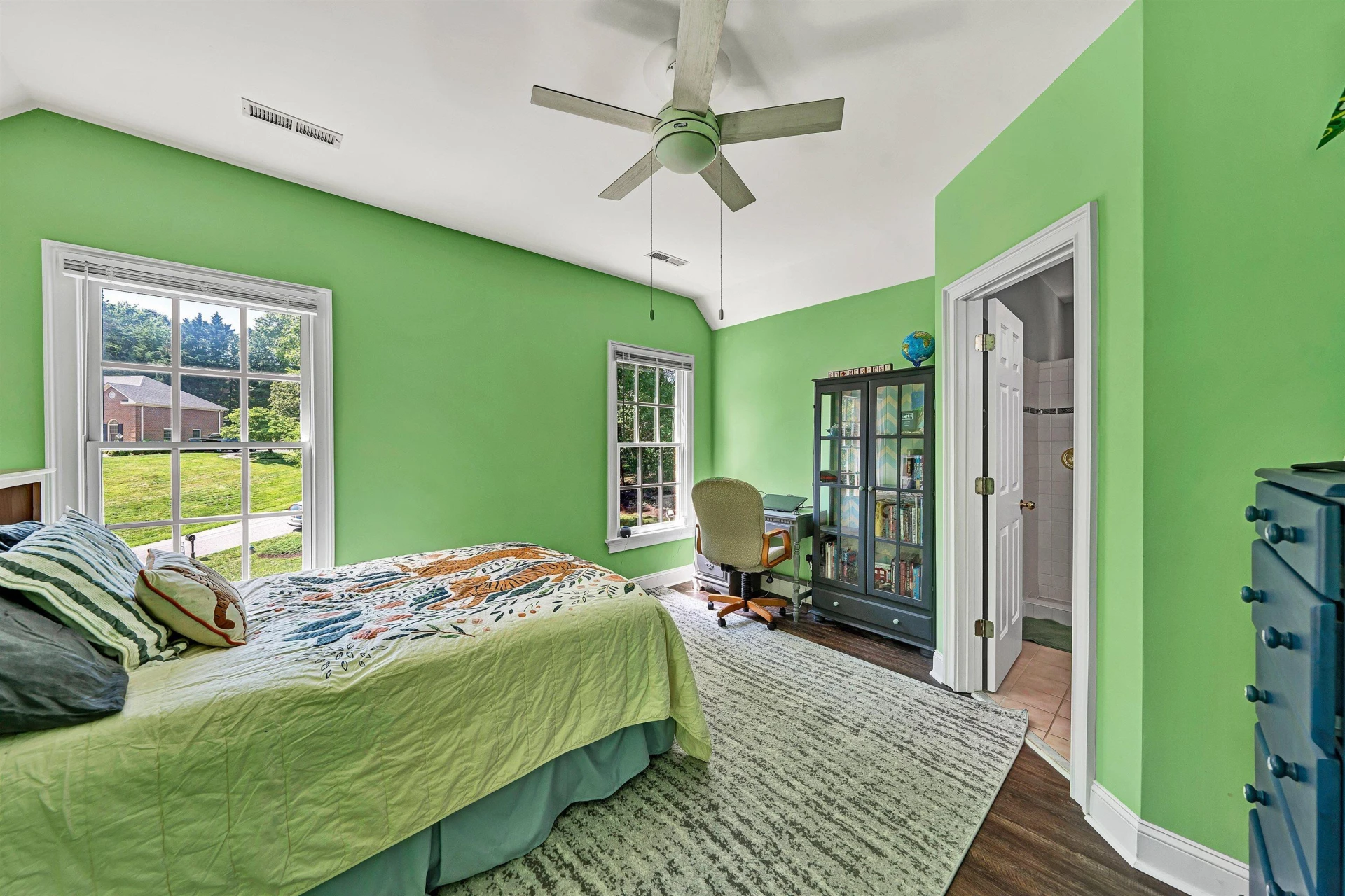 6603 Hidden Woods CT - Photo 52