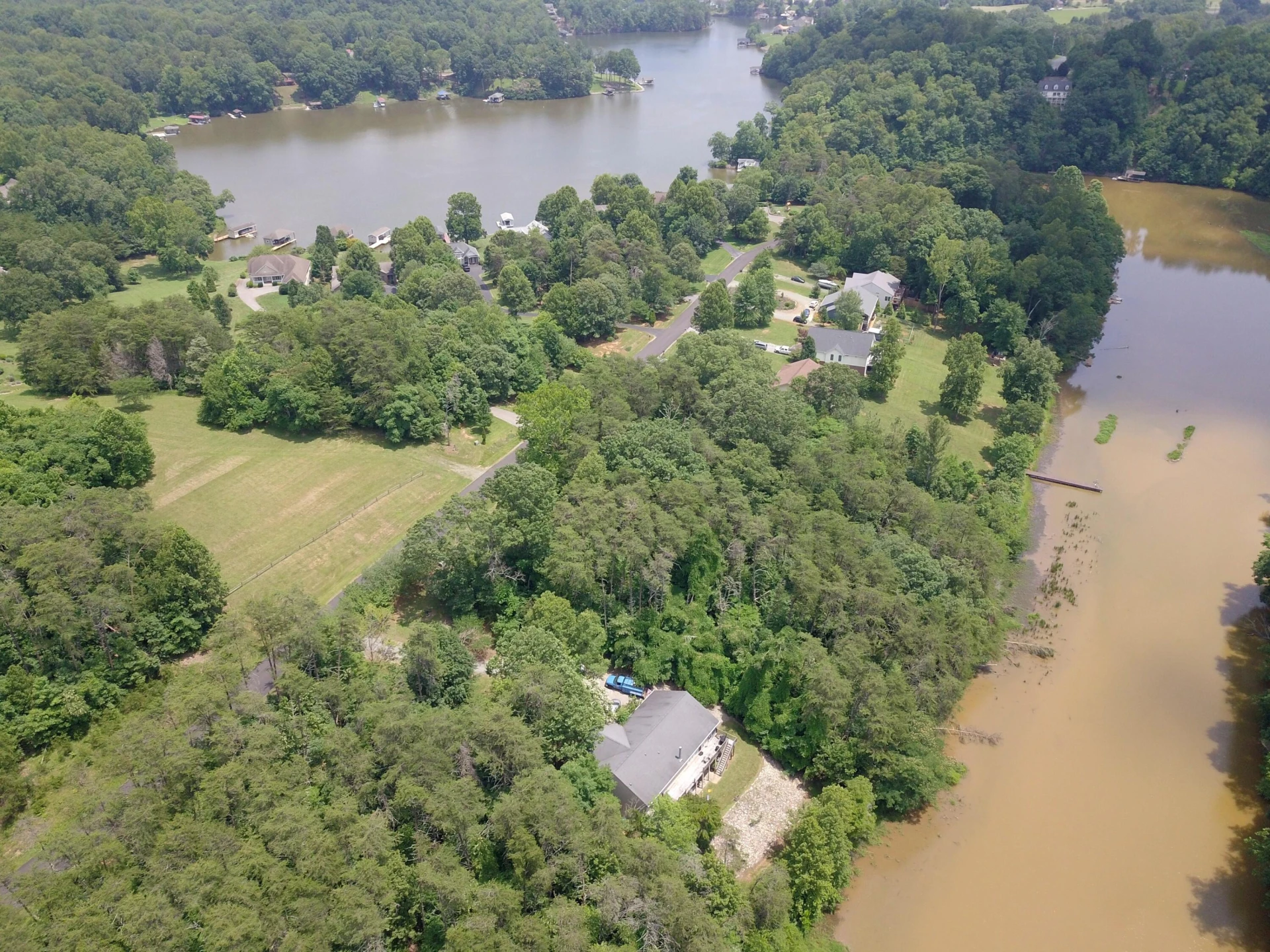Lot 6 Inlet DR