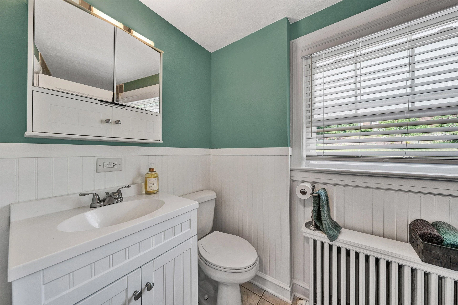 2217 Ross LN SW - Photo 15