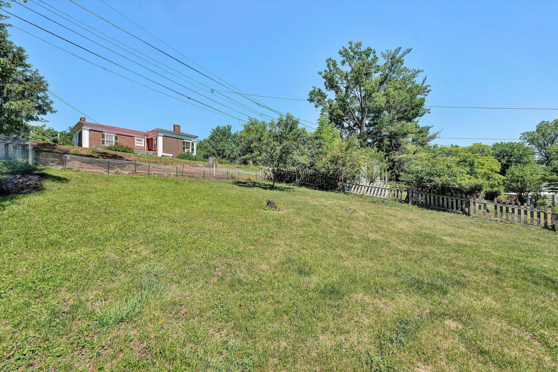2217 Ross LN SW - Photo 26
